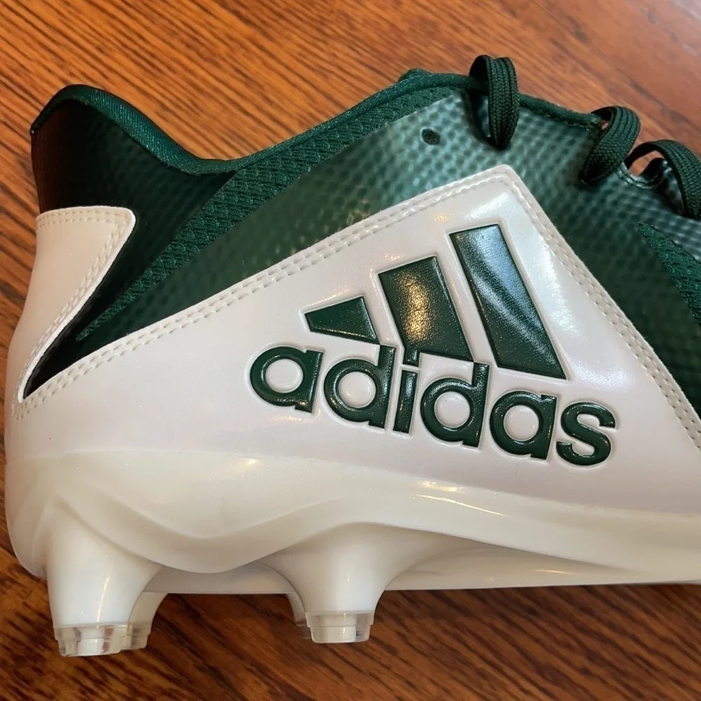 Adidas Men’s Freak x Carbon Low Football Cleats